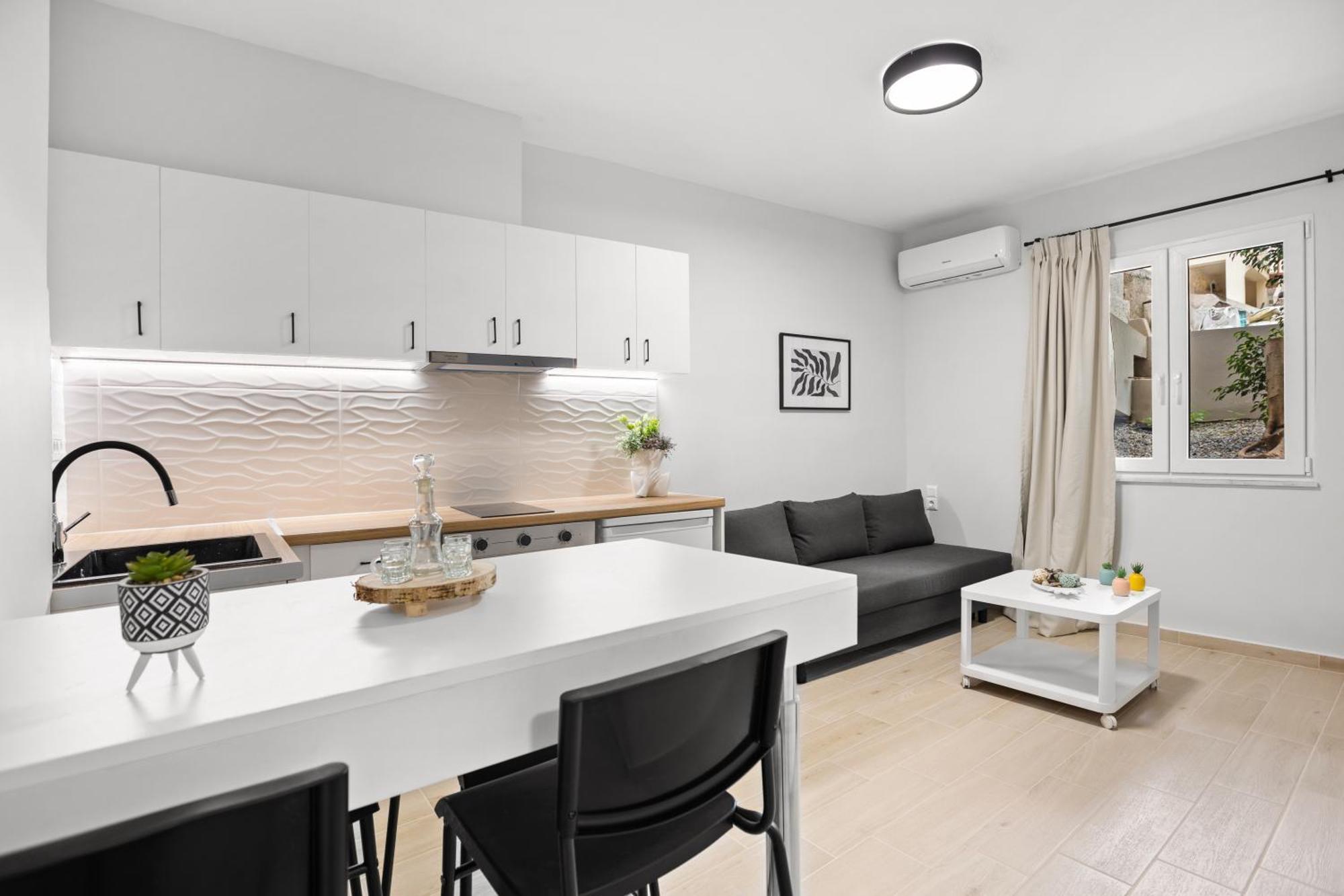 Nisos Apartments, Chania Center Eksteriør billede